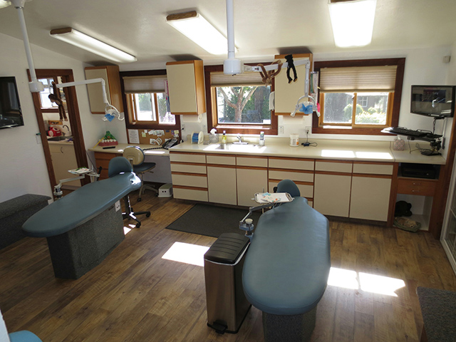 Sebastopol Office Pediatric Dentist Dr. Oliver